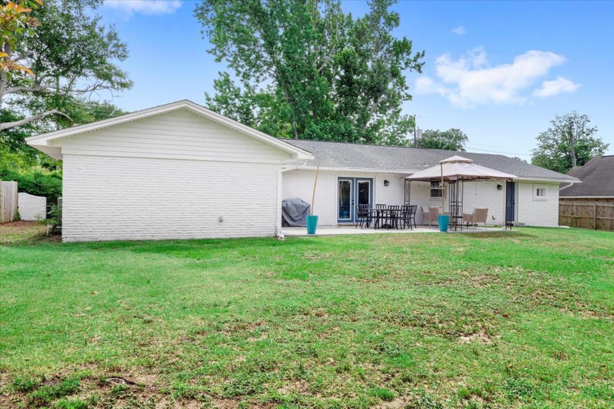Ranch Home Gem 5Br Home Sleeps 12 With Game Room Gulfport Exterior photo
